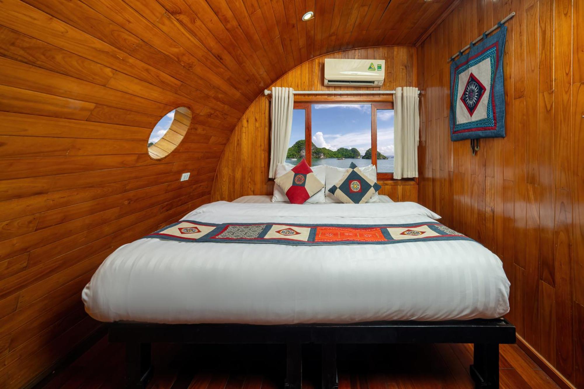 Sunlight Boutique Cruise - Cat Ba Island Hotel Hạ Long Ngoại thất bức ảnh